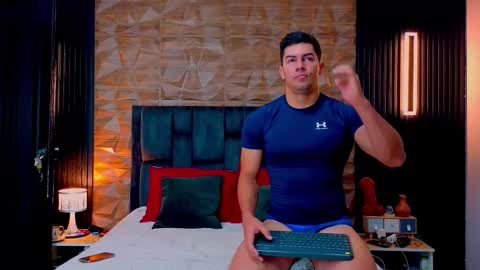 felipe  marcello online show from January 19, 2:30 pm