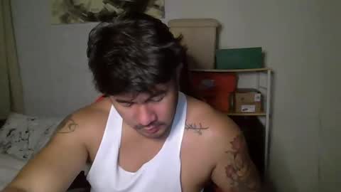 Snapshot of hothunkybear23 chatting on December 3, 10:15 am Khel online show from December 3, 10:15 am