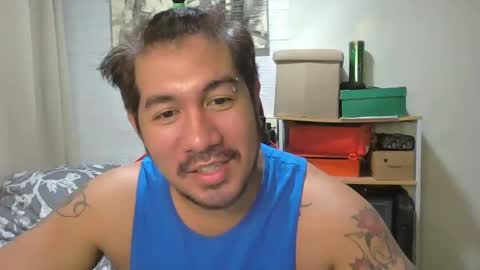 Snapshot of hothunkybear23 chatting on December 22, 1:00 pm Khel online show from December 22, 1:00 pm