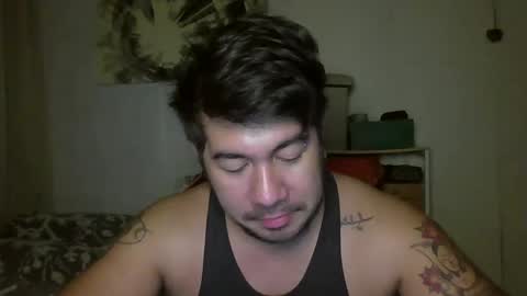 Snapshot of hothunkybear23 chatting on December 25, 12:16 am Khel online show from December 25, 12:16 am