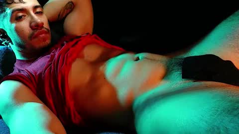 Snapshot of hotlatinking chatting on October 20, 9:19 pm Hotlatinking online show from October 20, 9:19 pm