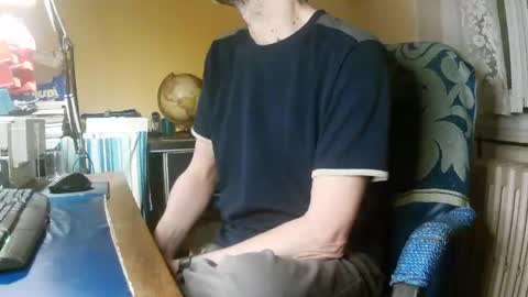 hotleopold online show from April 30, 10:14 pm