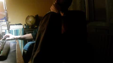 hotleopold online show from April 16, 8:53 pm