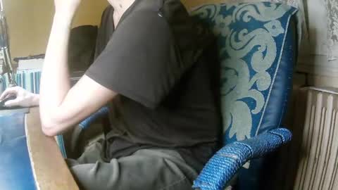 hotleopold online show from April 25, 9:45 pm