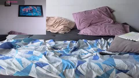 Snapshot of hotstud_999 chatting on October 26, 12:29 pm Andres online show from October 26, 12:29 pm