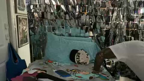 hotstuff775616 online show from April 4, 2:19 am