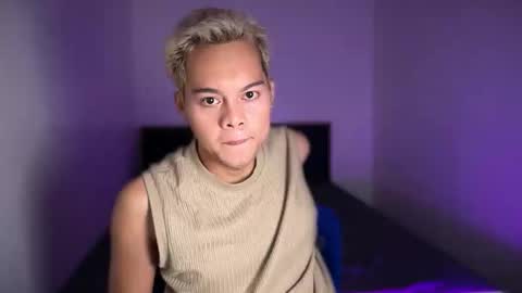 C A R L I T O online show from March 29, 2:01 am