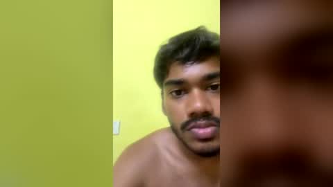 hottamilguy01 online show from June 29, 12:38 pm