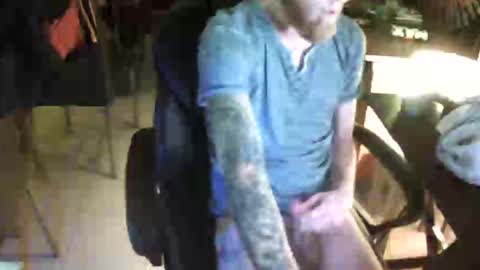 hottattoo91 online show from January 15, 7:12 am