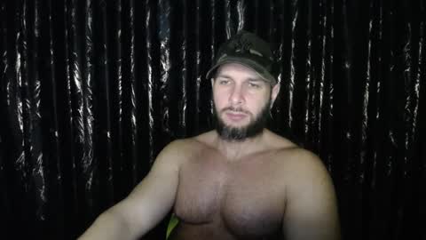 Snapshot of hotterlrg chatting on February 15, 10:22 pm hotterlrg online show from February 15, 10:22 pm