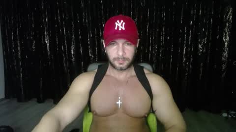 Snapshot of hotterlrg chatting on January 24, 2:07 am hotterlrg online show from January 24, 2:07 am