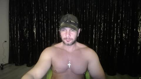 Snapshot of hotterlrg chatting on January 20, 5:04 am hotterlrg online show from January 20, 5:04 am