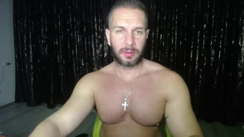 Snapshot of hotterlrg chatting on January 28, 11:50 pm hotterlrg online show from January 28, 11:50 pm
