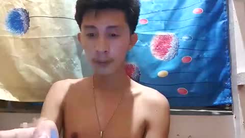 Snapshot of hottie_kylexx chatting on October 12, 1:05 pm Asian creamycumxx online show from October 12, 1:05 pm