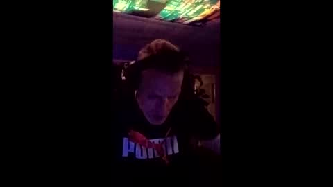 SeanPatrick online show from April 26, 5:27 am