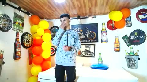 HOWENTS online show from February 10, 2:41 am