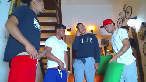 HOWENTS online show from October 27, 2:41 pm