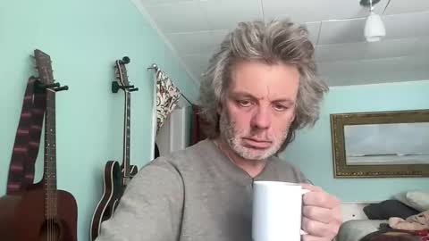 howlingatnothing online show from December 16, 7:10 pm