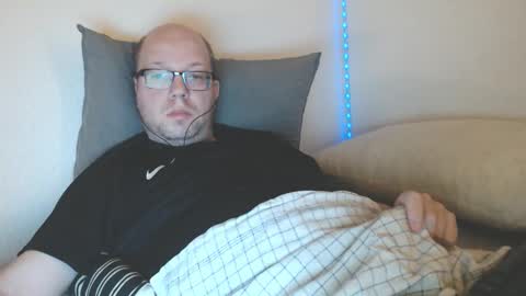 Christian online show from November 12, 8:42 am