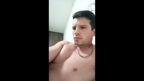 hpbryan1996 online show from May 20, 3:13 am