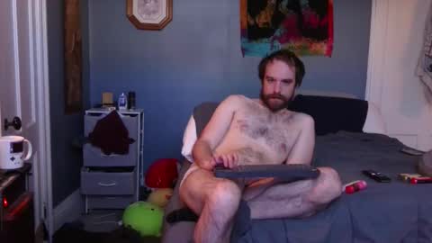 Pilgrim online show from April 26, 2:47 pm