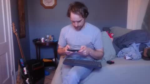 Snapshot of hpluvscash chatting on March 10, 1:00 pm Pilgrim online show from March 10, 1:00 pm