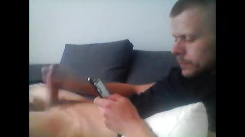 Snapshot of hubikush22 chatting on October 16, 3:53 pm hubikush22 online show from October 16, 3:53 pm