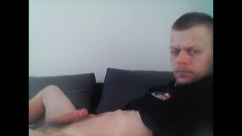 Snapshot of hubikush22 chatting on September 28, 3:21 pm hubikush22 online show from September 28, 3:21 pm