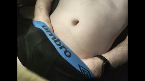 hugecock2002_ online show from December 25, 2:14 am