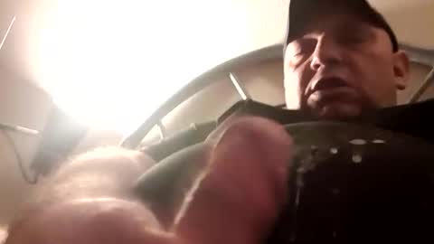 hugecummer10 online show from January 16, 2:25 am