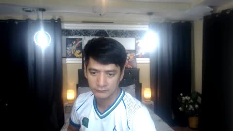 hugehotflesh4u online show from November 4, 5:30 am