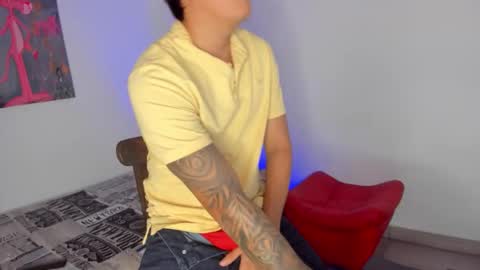 Hugo online show from March 26, 4:33 pm