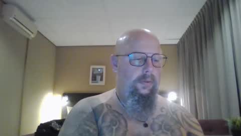 hukjisda2 online show from February 4, 7:09 pm