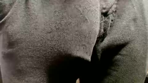 Big uncut cock dripping online show from May 8, 9:04 pm