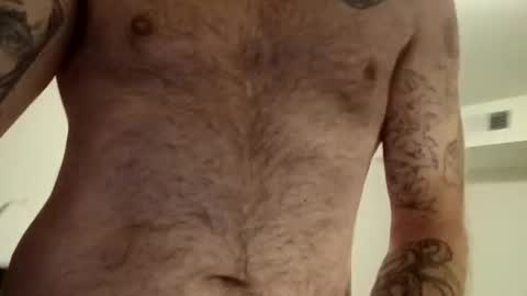 hungdaddyb420 online show from October 4, 9:25 am