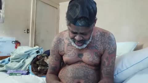 hungdick912 online show from January 31, 7:11 pm