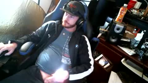 HungGinger4U online show from January 9, 6:04 pm