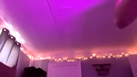 hungitalian40 online show from April 23, 1:02 pm