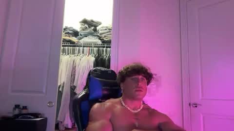 hungkingg22 online show from February 13, 6:46 pm