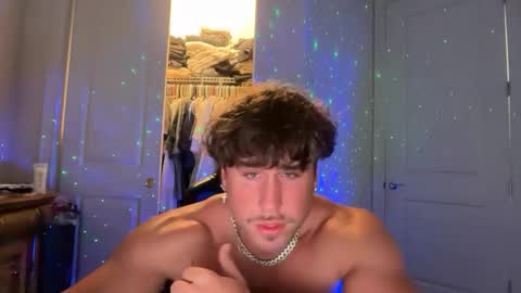 hungkingg22 online show from March 30, 10:11 pm