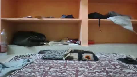 hunk_dominant online show from December 3, 5:08 pm