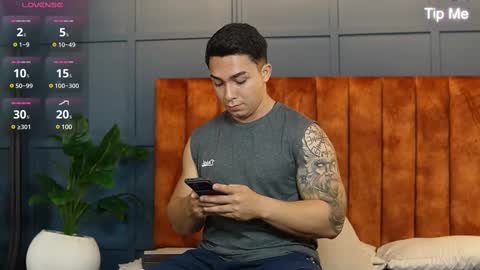 Snapshot of hunk_ryan chatting on March 11, 11:44 am hunk_ryan online show from March 11, 11:44 am