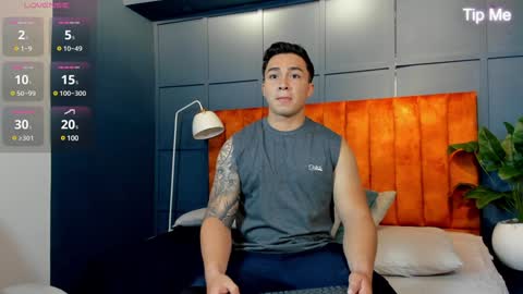 Snapshot of hunk_ryan chatting on February 5, 12:17 pm hunk_ryan online show from February 5, 12:17 pm