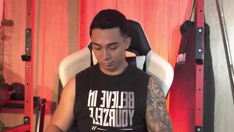 Snapshot of hunk_ryan chatting on October 8, 12:53 pm hunk_ryan online show from October 8, 12:53 pm