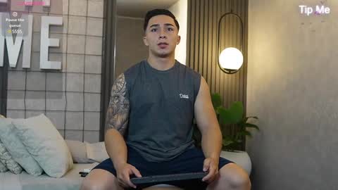 Snapshot of hunk_ryan chatting on March 4, 11:51 am hunk_ryan online show from March 4, 11:51 am