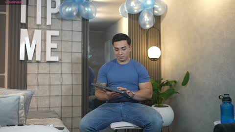 Snapshot of hunk_ryan chatting on January 20, 1:32 pm hunk_ryan online show from January 20, 1:32 pm