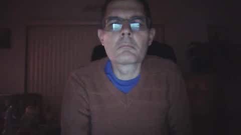 hunkmasclefad458 online show from January 10, 5:05 am