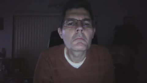 hunkmasclefad458 online show from February 8, 4:47 am