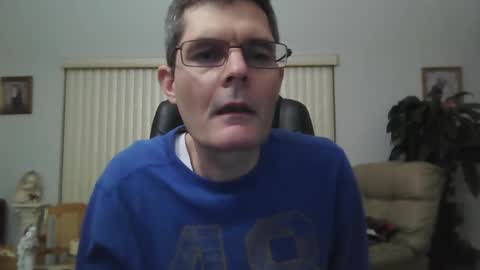 hunkmasclefad458 online show from February 2, 5:42 am