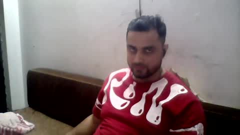 hunkster102 online show from June 14, 9:44 am